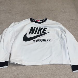 Nike cropped hoodie